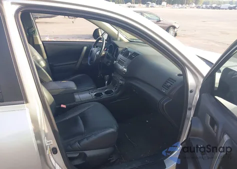 2010 Toyota Highlander Se из США, поврежденный, VIN 5TDJK3EH2AS039301